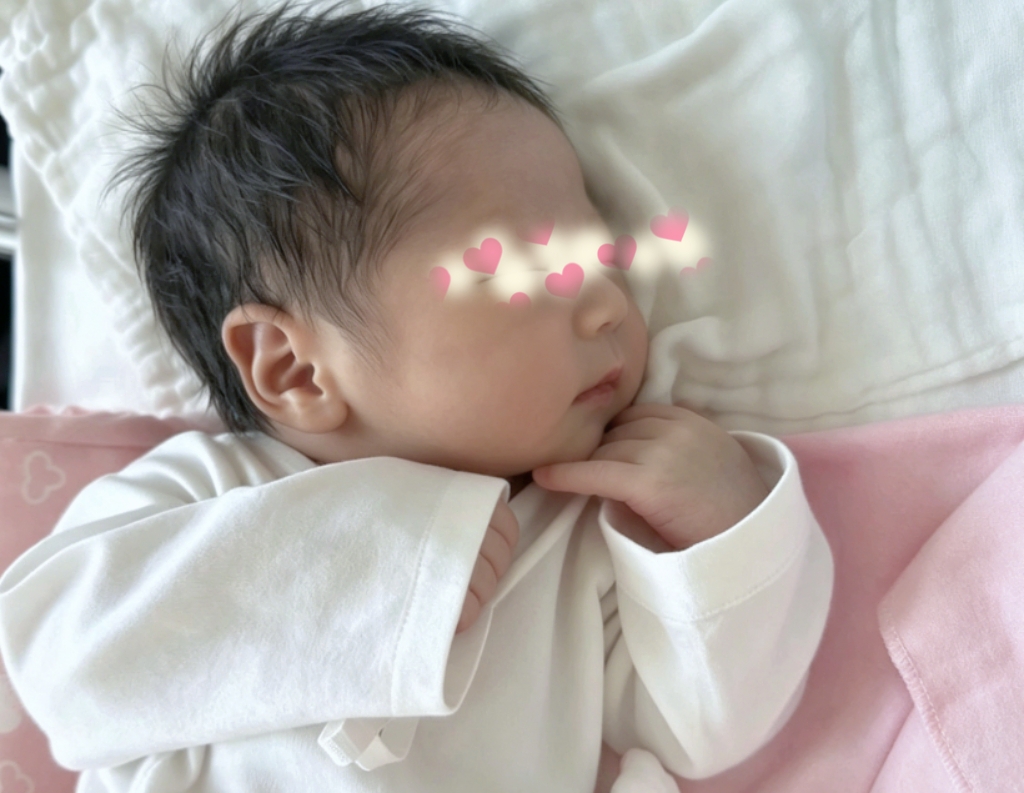 2月龄宝宝.jpg